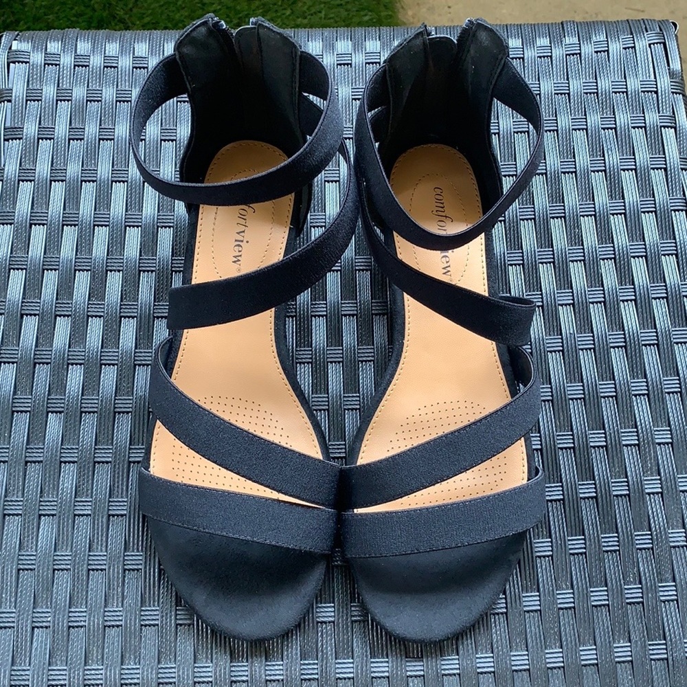 Comfort View Rosie Wedge sandals Size 7 1/2 Wide